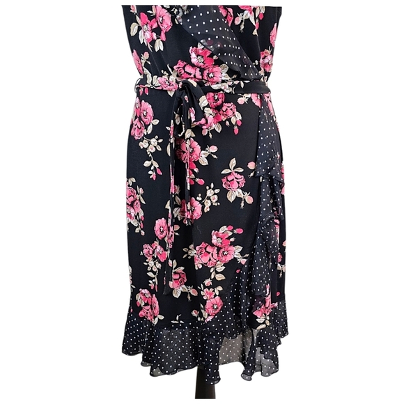 White House Black Market Sleeveless Faux Wrap Dress 8 Polka Dot Floral Trad Wife - Picture 10 of 14